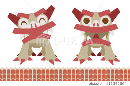 赤瓦に乗っている可愛い漆喰シーサー 111342864