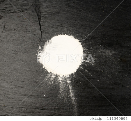 Flour Texture Background, Wheat Flour Pattern with Copy Space, Bakery Banner Mockup, Black Table Plate 111349695