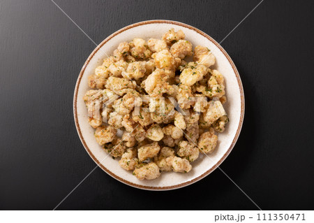 鶏軟骨 のり塩唐揚げ 鶏軟骨 のり塩唐揚げ 111350471