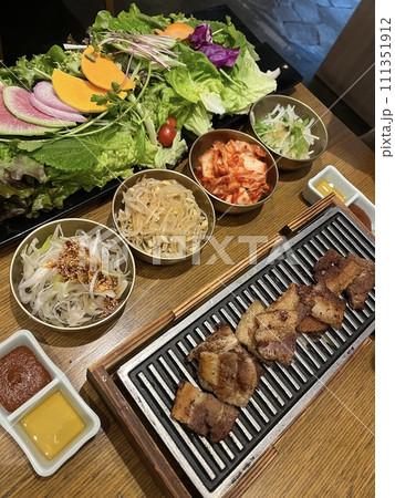 サムギョプサルの食べ放題 サムギョプサルの食べ放題 111351912