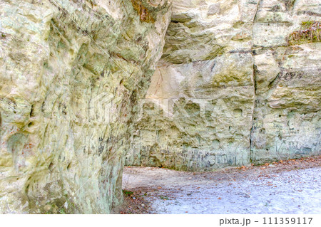 Picturesque view of the picturesque sandstone caves of Liela Ellite, Liepa parish, Priekuli county, Vidzeme county, Latvia 111359117