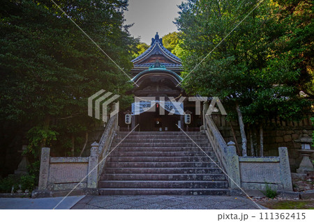 兵庫・坂越 大避神社 参道 111362415