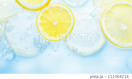 水に浮かべたレモンスライスのイメージイラスト背景「AI生成画像」 111364218