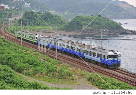 信越本線 青海ー鯨波 JR東日本 115系 N7+S1編成(新潟) 信越本線 青海ー鯨波 JR東日本 115系 N7+S1編成(新潟) 111364266