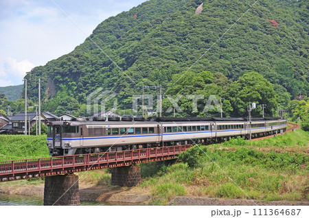 山陰本線　佐津ー竹野　JR西日本　キハ181系　キハ181-45（京都）　はまかぜ 111364687