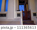 ブルーアワーとアジアの寺 111365613