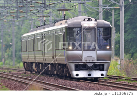 函館本線　北広島ー上野幌　JR北海道　785系　NE-3編成（札幌）　すずらん 111366278
