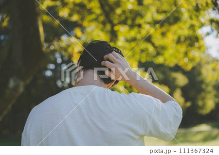 若年性認知症 111367324