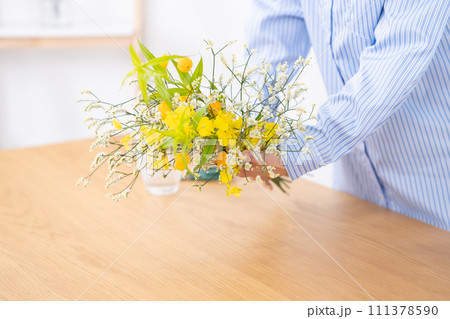 生け花 手元 生け花 手元 111378590