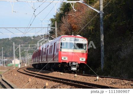名鉄の通勤型電車(赤い電車) 111380907