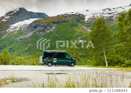Camper car in norwegian mountains Camper car in norwegian mountains 111386842