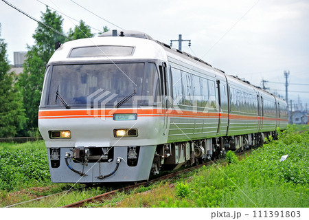高山本線　婦中鵜坂ー西富山　JR東海　キハ85系　キロ85-3（名古屋）　ワイドビューひだ 111391803