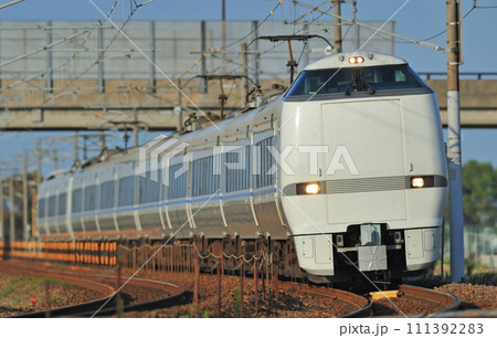 北陸本線　加賀笠間ー美川　JR西日本　683系　T編成（金沢）　サンダーバード 111392283