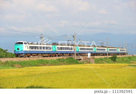 北陸本線 水橋ー東富山 JR東日本 485系 R26編成(新潟) 北越 北陸本線 水橋ー東富山 JR東日本 485系 R26編成(新潟) 北越 111392591
