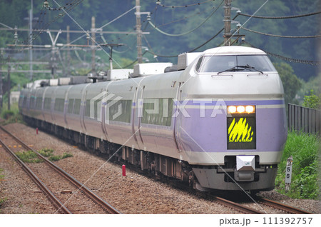 中央本線　高尾ー相模湖　JR東日本　E351系　S2編成（松本）　スーパーあずさ 111392757