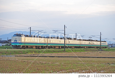 北陸本線　石動ー福岡　JR東日本　485系　T13編成（新潟）　北越 111393264
