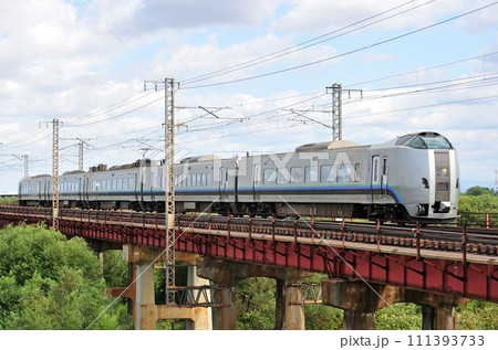 函館本線 豊幌ー江別 JR北海道 789系1000番台 HL-1002編成(札幌) スーパーカムイ 函館本線 豊幌ー江別 JR北海道 789系1000番台 HL-1002編成(札幌) スーパーカムイ 111393733