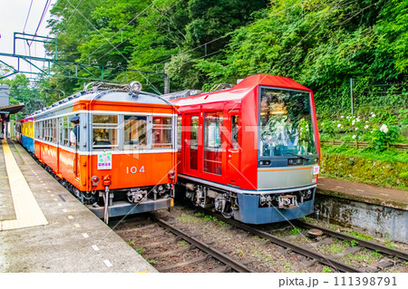箱根登山鉄道　あじさい電車  （宮ノ下駅） 111398791