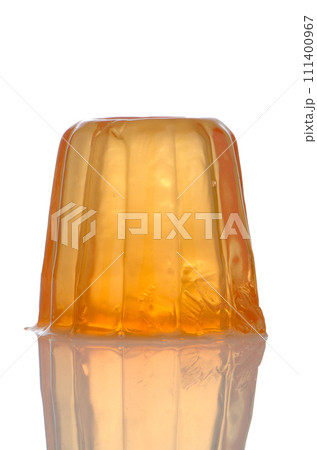 Orange gelatin 111400967