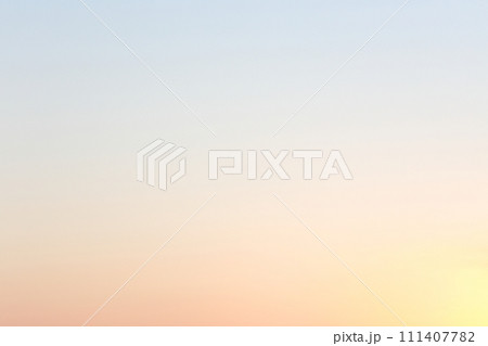 夕日のグラデーション 111407782