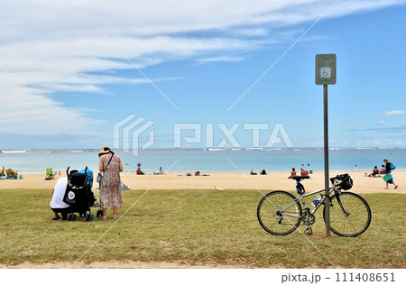 ハワイの休日 111408651