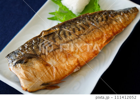 塩サバ焼き 111412052