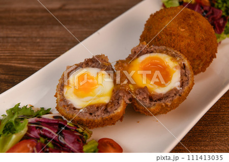 RECIPE FOR BREADED BEEF MEATBALLS STUFFED WITH A SOFT BOILED EGG RECIPE FOR BREADED BEEF MEATBALLS STUFFED WITH A SOFT BOILED EGG 111413035