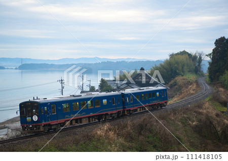 のと鉄道 NT300 のと鉄道 NT300 111418105