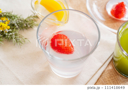 春の味覚 いちごゼリー 春の味覚 いちごゼリー 111418649