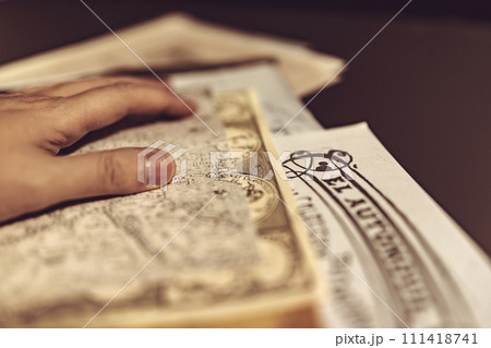 古い切り抜き 111418741