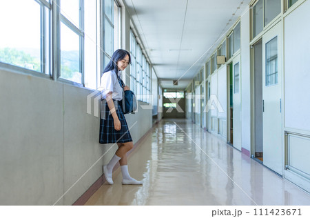 高校生のスクールライフをイメージしたスナップ写真 高校生のスクールライフをイメージしたスナップ写真 111423671
