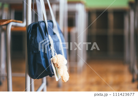 スクールライフ（学校生活）のイメージ素材 111423677