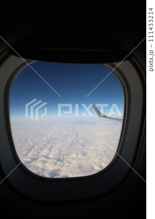 長崎空港、出発、フライト、国東半島、フライト窓、空の風景、伊丹空港到着 長崎空港、出発、フライト、国東半島、フライト窓、空の風景、伊丹空港到着 111433214