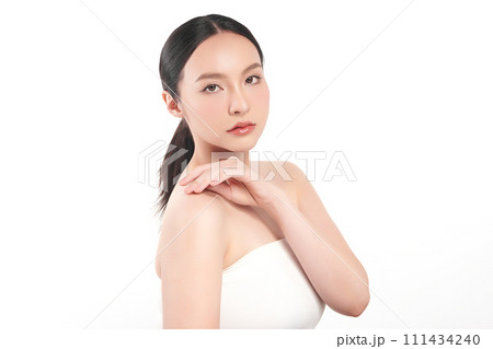 Beautiful young asian woman with clean fresh skin on white background, Face care, Facial treatment, Cosmetology, beauty and spa, Asian women portrait. 111434240