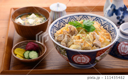 親子丼定食 111435482