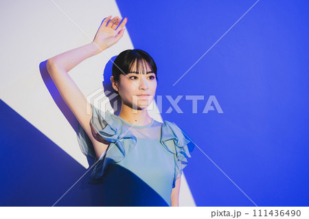 ファッションモデル 111436490