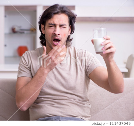 Young man suffering from allergy 111437049