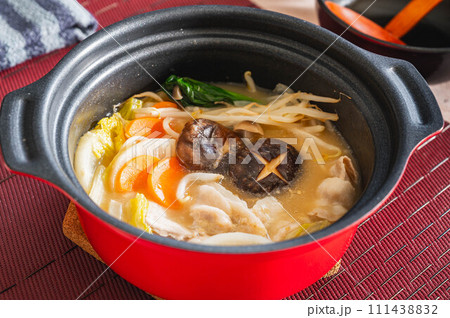 一人前のとんこつ鍋 一人前のとんこつ鍋 111438832