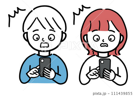 スマホを見て驚く若い男女の上半身イラスト スマホを見て驚く若い男女の上半身イラスト 111439855