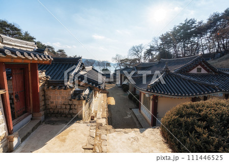 Andong Dosan Seowon Winter 111446525