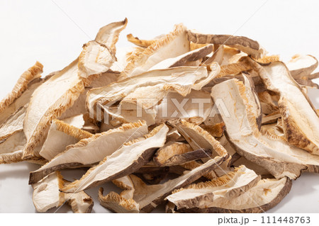 ［中国産］スライス椎茸　（乾燥） 111448763