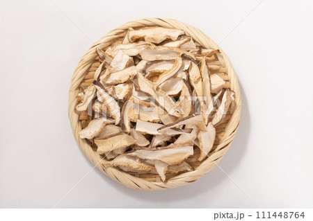 ［中国産］スライス椎茸　（乾燥） 111448764