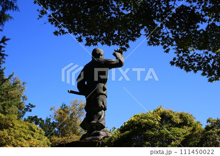 三峯神社　ヤマトタケル尊像 111450022