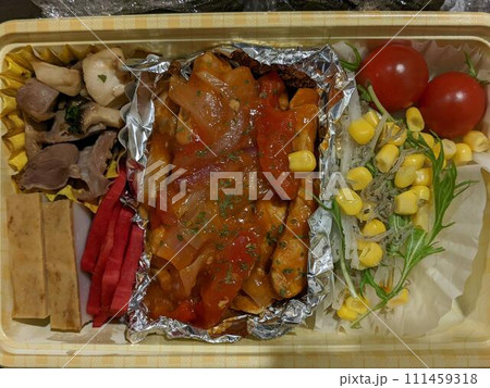 愛　お弁当 111459318