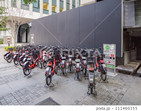 東京・大手町にあるシェアサイクルのサイクルポート 東京・大手町にあるシェアサイクルのサイクルポート 111460155
