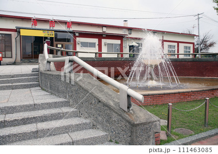 ワイングラス型噴水のある駅 池田駅 JR池田駅 いけだ K36 根室本線 ワイングラス型噴水のある駅 池田駅 JR池田駅 いけだ K36 根室本線 111463085