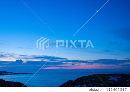 釧路の夜明け前のドラマ 釧路の夜明け前のドラマ 111465317