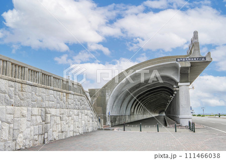 北海道稚内市 北海道遺産に選定されている稚内港北防波堤ドーム 北海道稚内市 北海道遺産に選定されている稚内港北防波堤ドーム 111466038