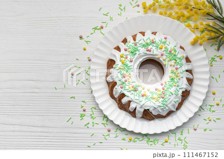 Easter Bundt Cake with Easter Eggs Easter Bundt Cake with Easter Eggs 111467152