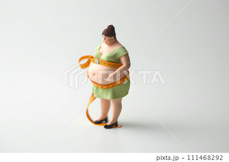 メジャーをお腹に当ててがっくりきている女性-3(3D) メジャーをお腹に当ててがっくりきている女性-3(3D) 111468292